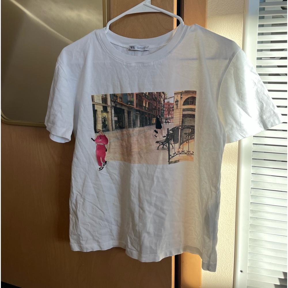 Zara Graphic T-shirt